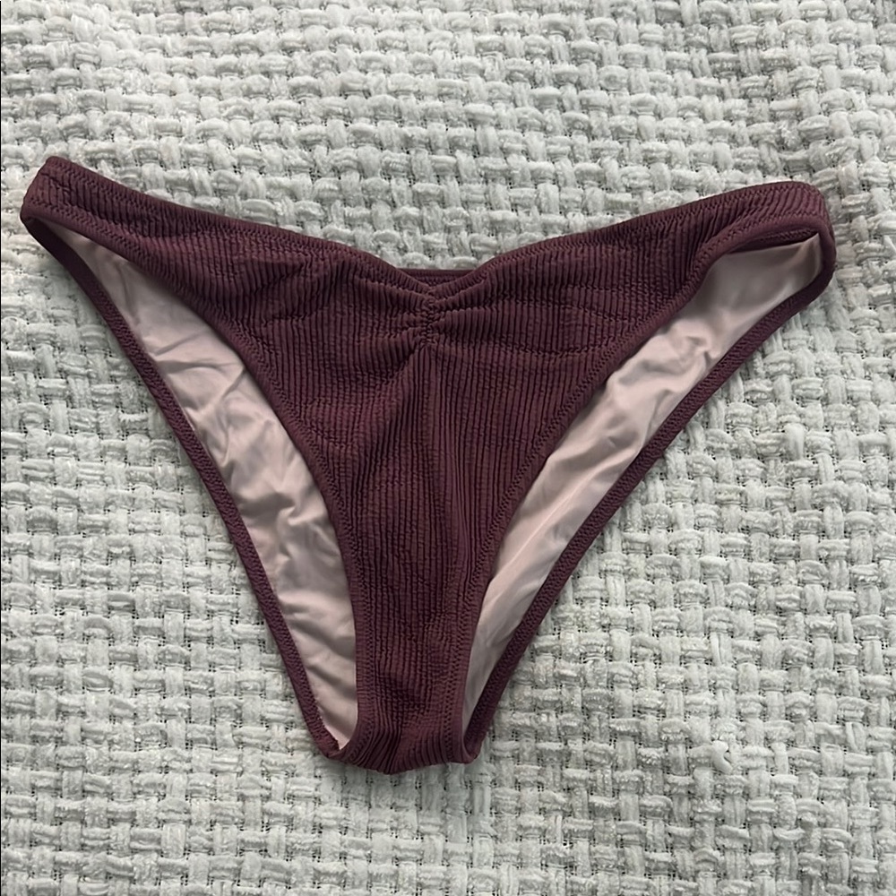 Shade & Shore Ribbed Bikini - Picture 2 of 7